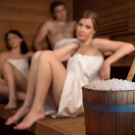 Hotel Grand Rogaska 4*