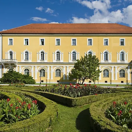 Hotel Grand Rogaska