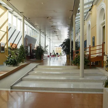 Grand Rogaska Hotel