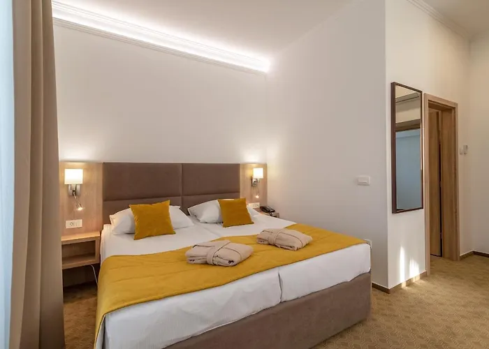 Grand Rogaska רוגאסקה סלאטינה