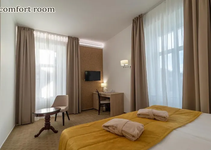 Grand Rogaska מלון 4*